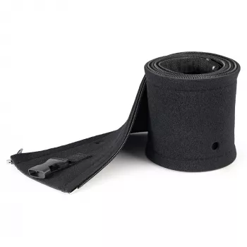 StarTech.com 40 inch (1m) Neoprene Cable Management Sleeve with Zipper & Buckle - 1.2 inch (3cm) Diameter - Computer/PC Power/Network/AV Cord Cover/Manager - Flexible Cable Organizer Wrap - Black