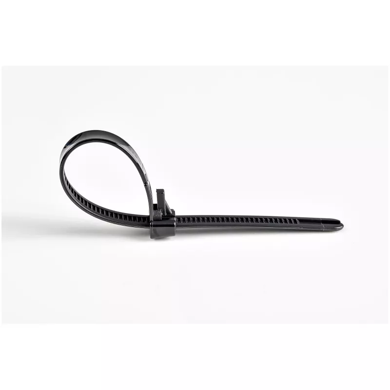 StarTech.com 10 inch(25cm) Reusable Cable Ties - 1/4 inch(7mm) wide, 2-1/2 inch(65mm) Bundle Dia. 50lb(22kg) Tensile Strength, Releasable Nylon Ties, Indoor/Outdoor, 94V-2/UL Listed, 100 Pack - Black
