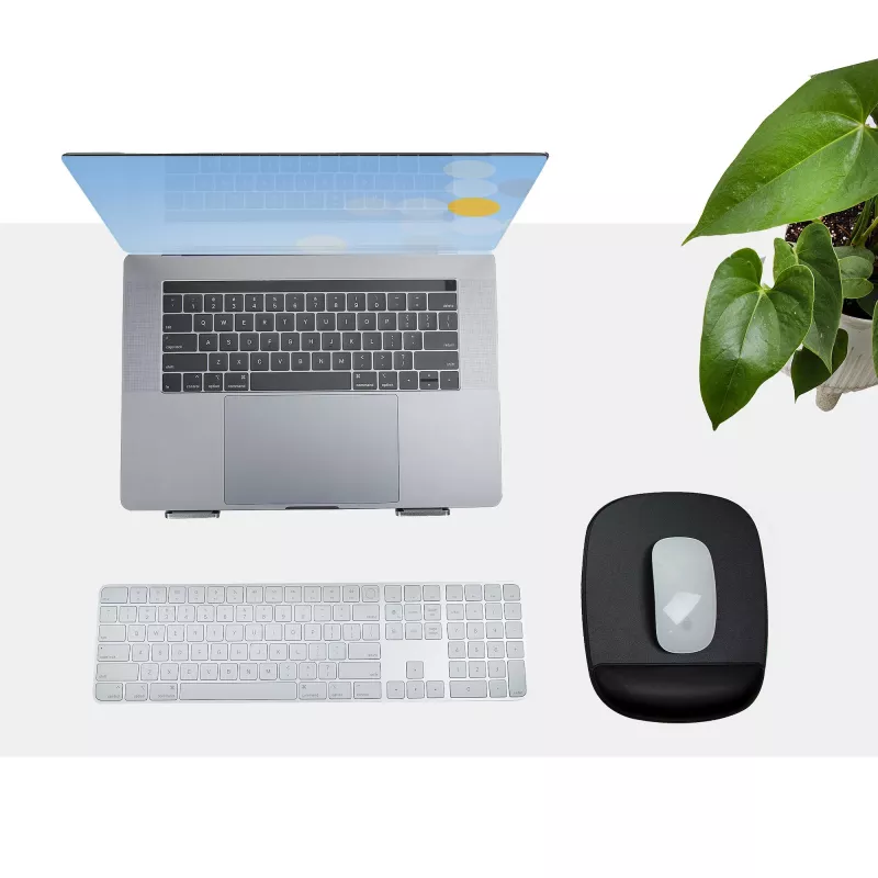 StarTech.com Mouse Pad with Hand rest, 6.7x7.1x 0.8in (17x18x2cm), Ergonomic Mouse Pad with Wrist Support, Desk Wrist Pad w/ Non-Slip PU Base, Cushioned Gel Mouse Pad w/ Palm Rest