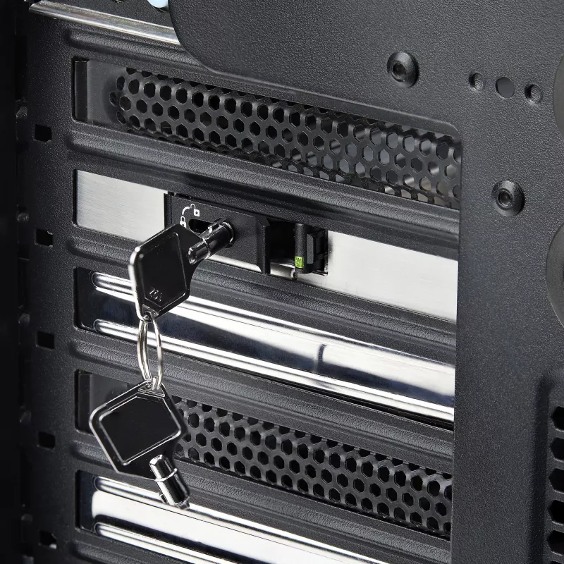 StarTech.com M.2 NVMe SSD to PCIe x4 Mobile Rack/Backplane with Removable Tray for PCI Express Expansion Slot, Tool-less Installation, PCIe 4.0/3.0 Hot-Swap Drive Bay, Key Lock - 2 Keys Included