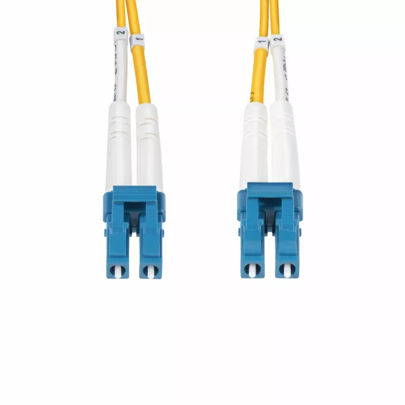 StarTech.com 8m (26.2ft) LC to LC (UPC) OS2 Single Mode Duplex Fiber Optic Cable, 9/125µm, 100G, Bend Insensitive, Low Insertion Loss - LSZH Fiber Jumper Cord