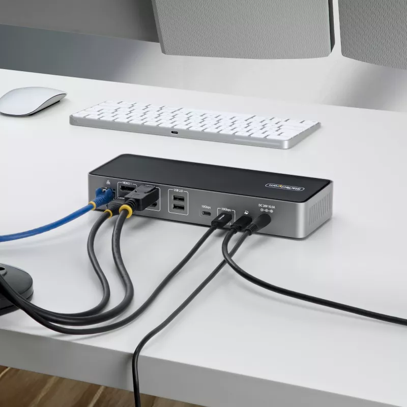 StarTech.com Triple-Monitor USB-C Docking Station, 140W Laptop Charging Dock for MacBook Pro and Windows, 4K 60Hz HDMI or DisplayPort, TAA