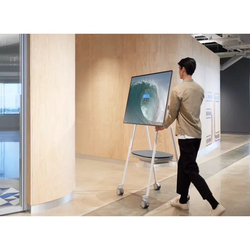 APC Smart-UPS Charge Mobile Battery for Microsoft Surface Hub 2S & Surface Hub 3