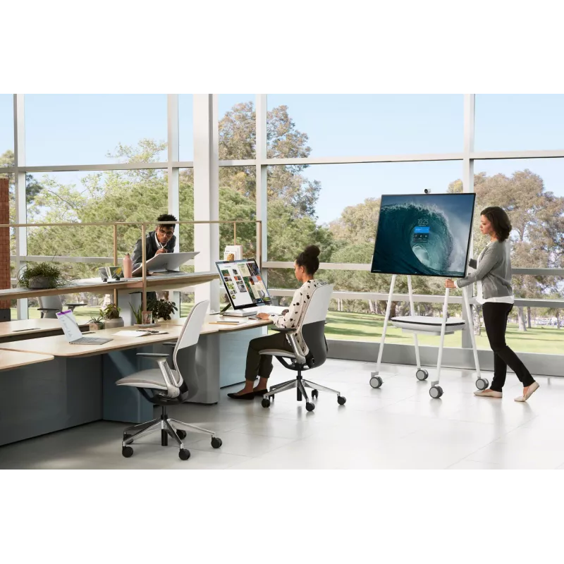 APC Smart-UPS Charge Mobile Battery for Microsoft Surface Hub 2S & Surface Hub 3