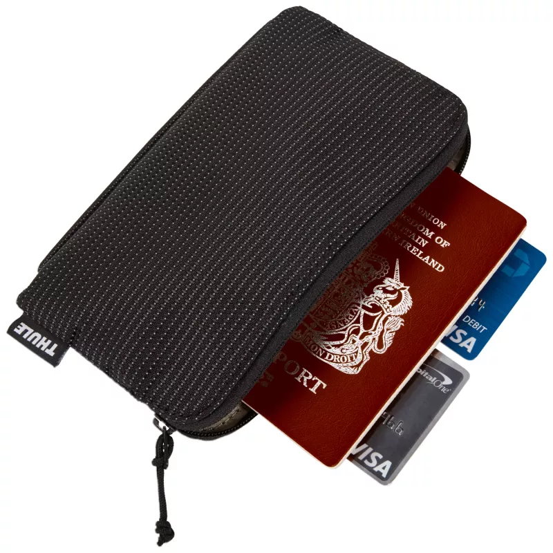 Thule Crossover 2 Travel Organizer - Black, Pouch, Black, Nylon, 120 mm, 50 mm, 210 mm