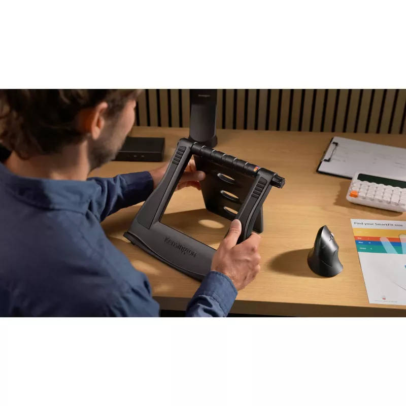Kensington SmartFit Easy Riser Laptop Cooling Stand - Black