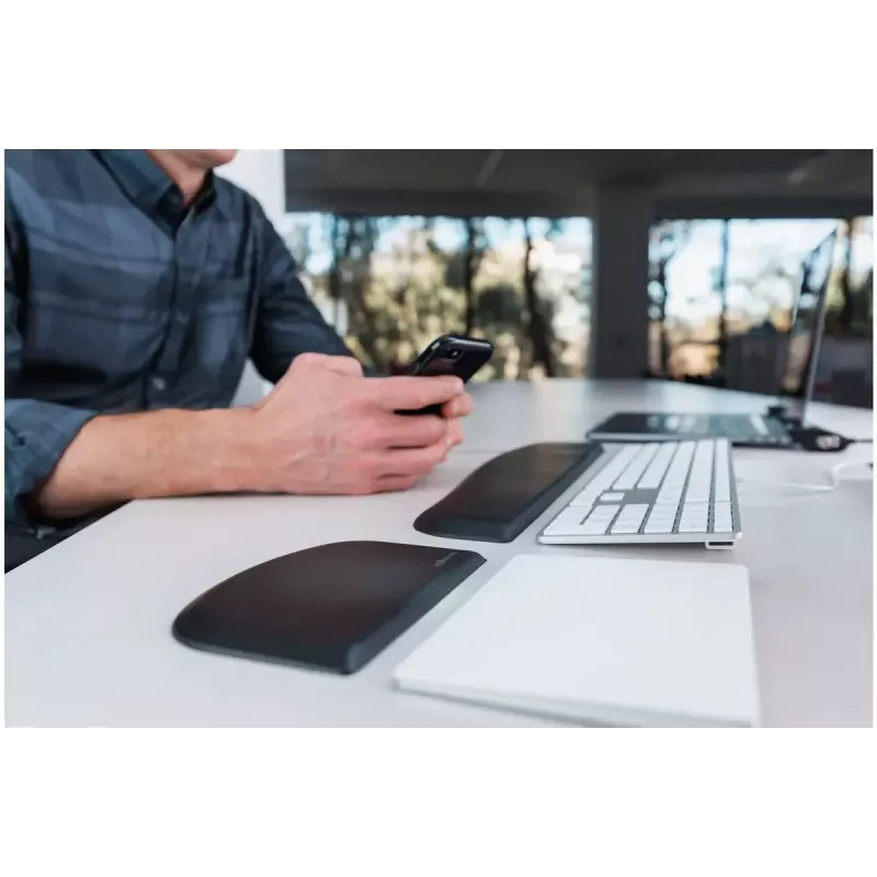 Wrist Rest for Slim Keyboard Kensington ErgoSoft K52800WW