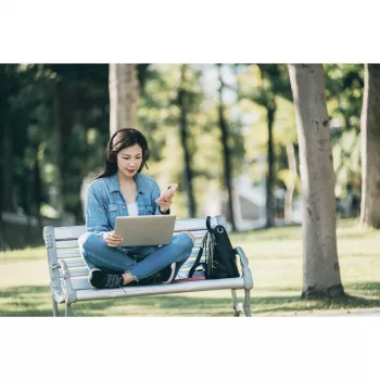 Kensington H1050 EQ Bluetooth On-Ear Headset with Environmental Noise-Cancelling Technology