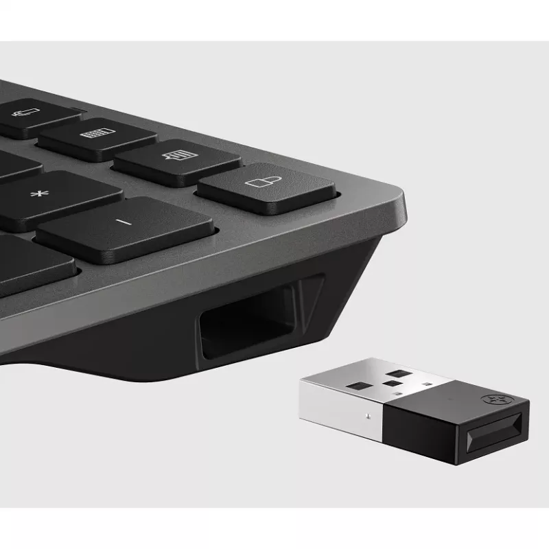 Wireless rechargeable full-size QWERTY keyboard HP 725 — model 9T5B2AA#UUW