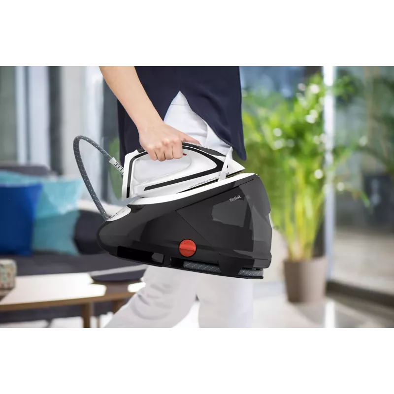Tefal Pro Express Ultimate GV9550 1.9 L Durilium AirGlide Autoclean soleplate Black, White