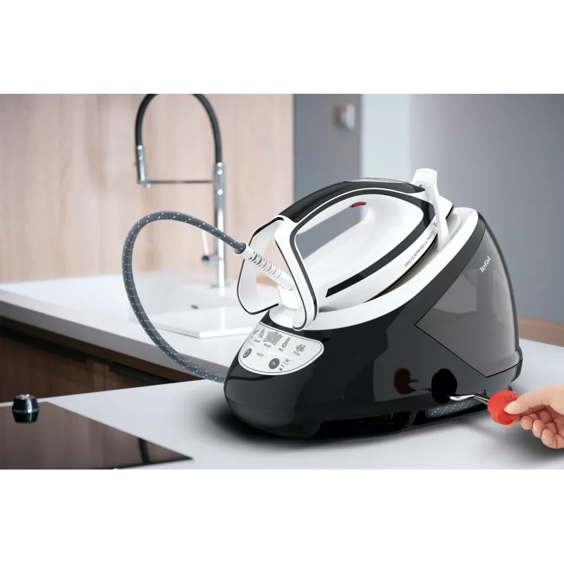Tefal Pro Express Ultimate GV9550 1.9 L Durilium AirGlide Autoclean soleplate Black, White