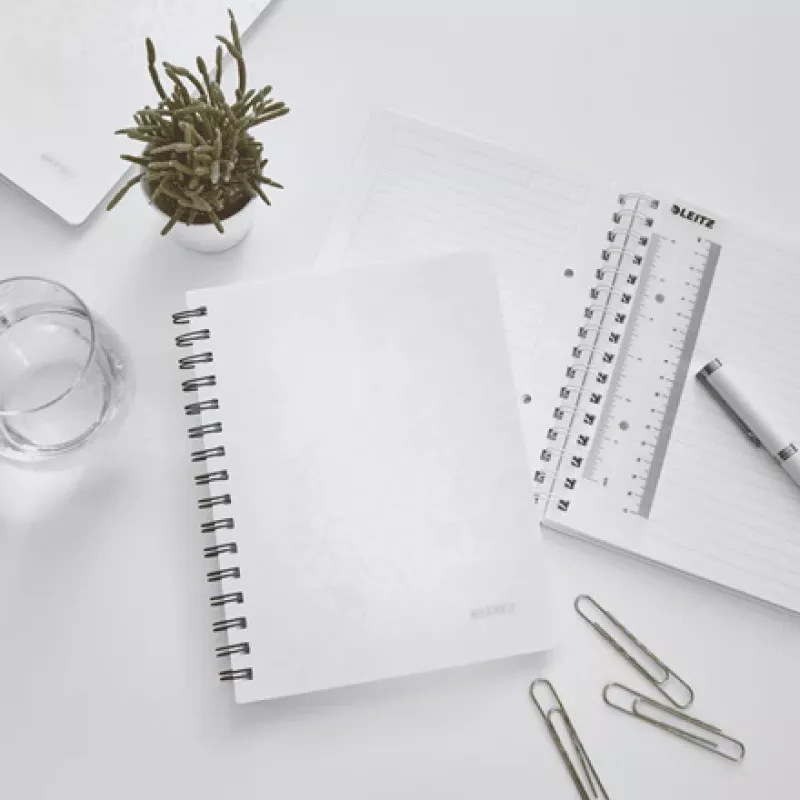 Leitz WOW Notebook A5 ruled, wirebound with PP cover, Monochromatic, White, A5, 80 sheets, 80 g/m², Lined paper