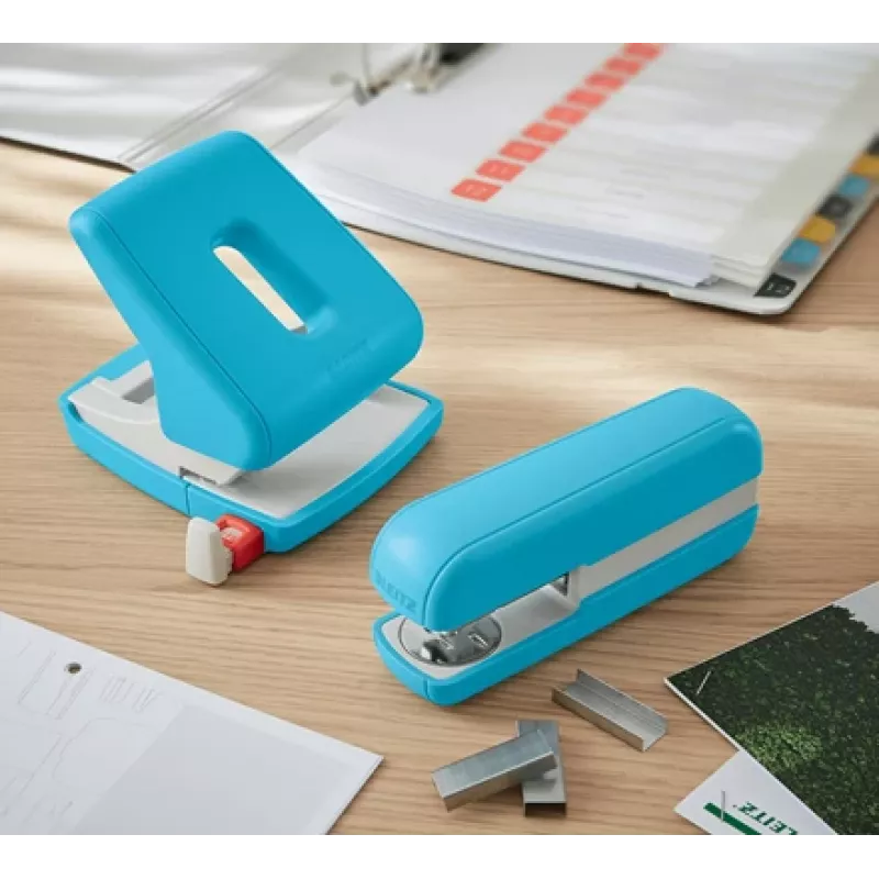 Leitz Cosy Hole Punch 2-hole 30 sheets, 30 sheets, Blue, Plastic, 8 cm, 5.5 mm, A4