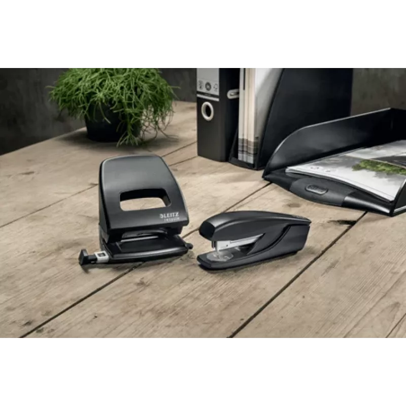 Leitz NeXXt Recycle Hole Punch, 30 sheets, Black, Plastic, 8 cm, 5.5 mm, A6
