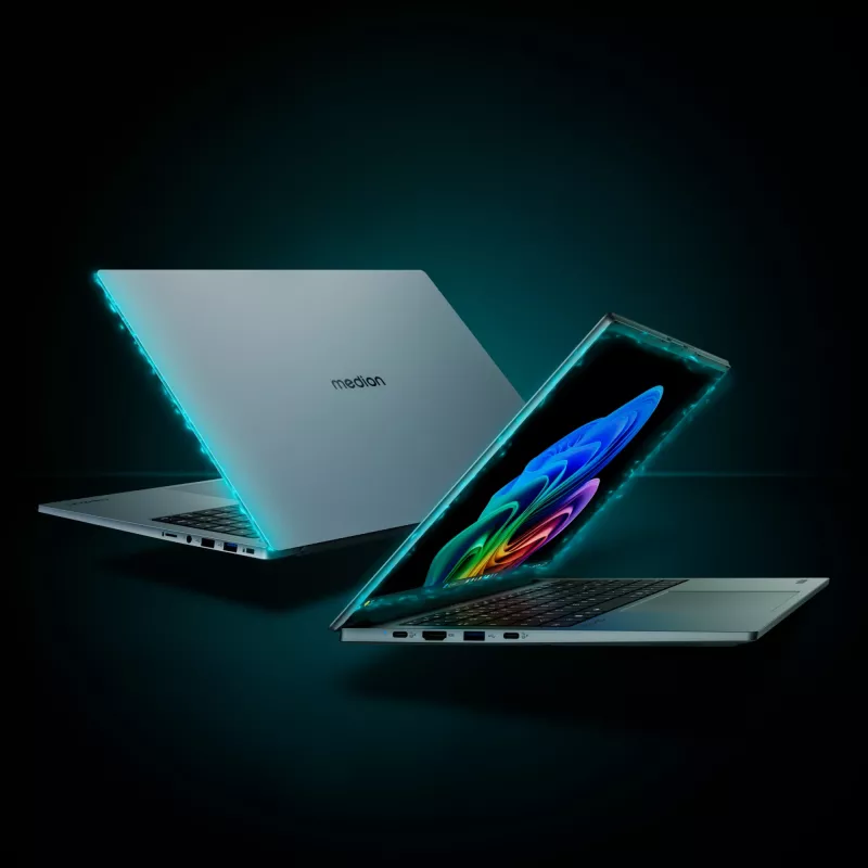 Laptop Medion SPRCHRGD 16 S1 OLED MD62744 16 inch Ultra 7 32GB 1TB SSD
