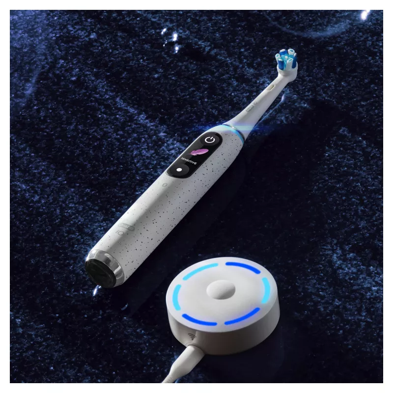 Oral-B iO Series 10 Adult Rotating-oscillating toothbrush White