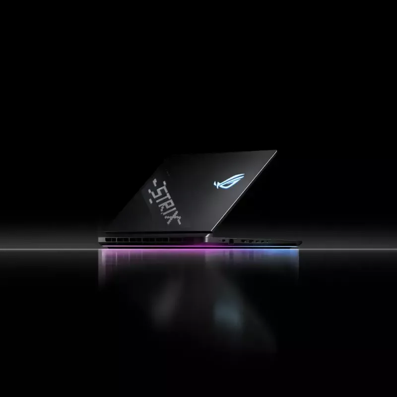 Laptop ASUS ROG Strix SCAR 18 G835LX-SA009W Intel Core Ultra 9 275HX 64GB 2TB RTX 5090