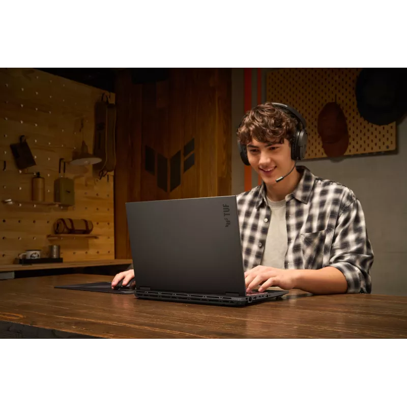 ASUS TUF Gaming F16 FX608JPR-QT014W Intel® Core™ i7 i7-14650HX Laptop 40.6 cm (16 inch) WQXGA 32 GB DDR5-SDRAM 1 TB SSD NVIDIA GeForce RTX 5070 Wi-Fi 6E (802.11ax) Windows 11 Home Dutch Black, Grey
