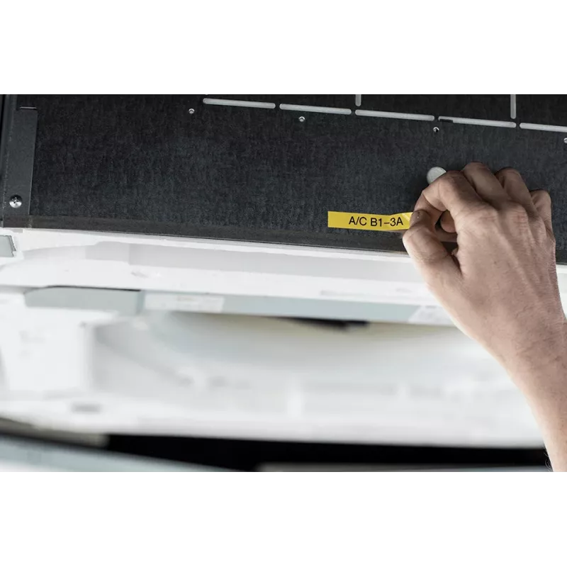 Label printer Brother PT-E110VP Direct thermal Colour 180 x 180 DPI 20 mm/sec TZe QWERTY