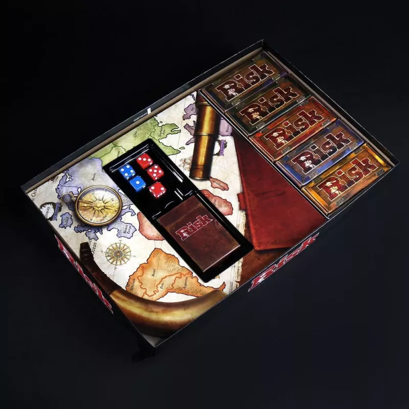 Board game Hasbro Gaming Risk War Recommended age 10 years