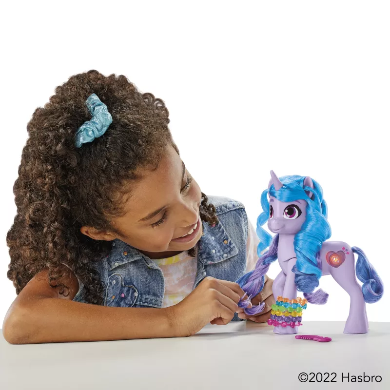 My Little Pony See Your Sparkle Izzy Moonbow, Girl, 5 yr(s), Light effects, Sounding