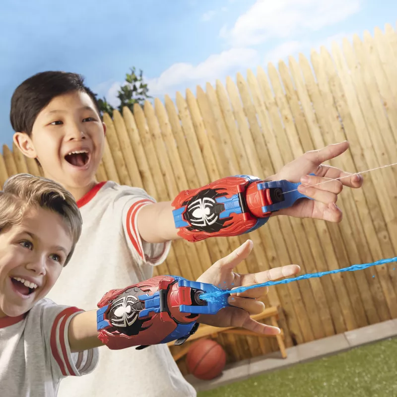 Toy glove blaster Marvel Spider-Man Real Webs Ultimate Web Blaster