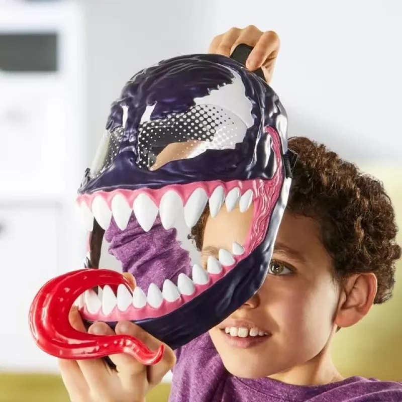 Toy glove blaster Hasbro Marvel Spider-Man Venom Strike Blaster Violet