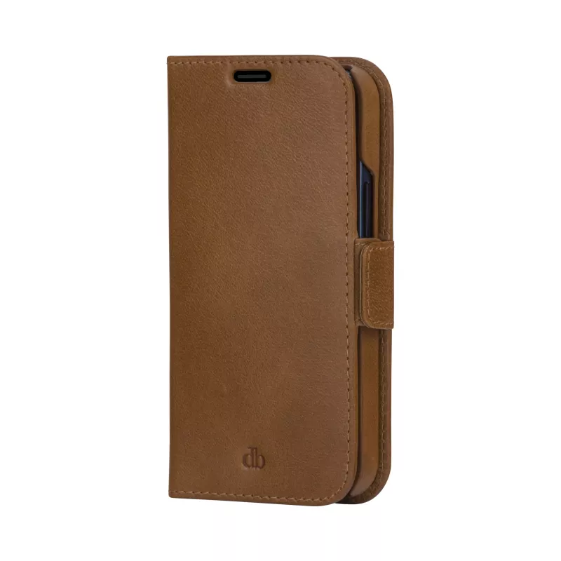 Wallet case dbramante1928 Lynge for iPhone 13 Pro Max — Tan, 3 card pockets, 6.7 inch screen