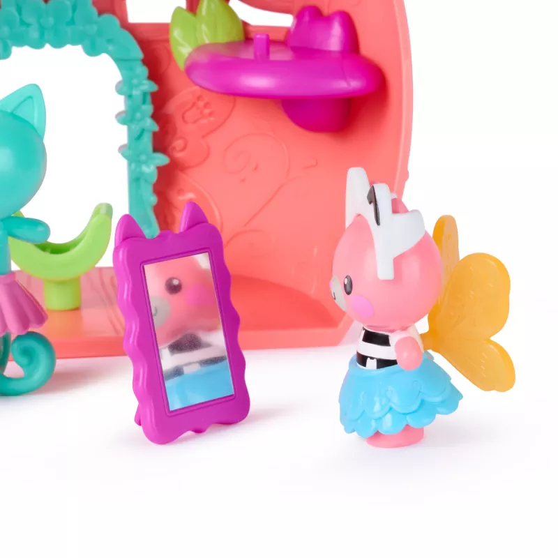 Gabby's Dollhouse Fairylandia, Kitty Fairy’s Flutter-riffic Playset with 12 Pieces & Exclusive Flutter-riffic Ring, Kids Toys for Girls & Boys Ages 3 and Up