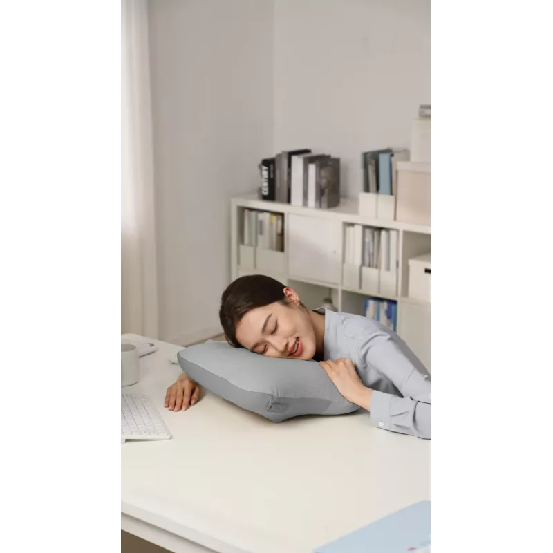 SKG VS500 Massage Pillow — Kneading Massage, Battery-Powered 10W, Built-in Battery, Grey
