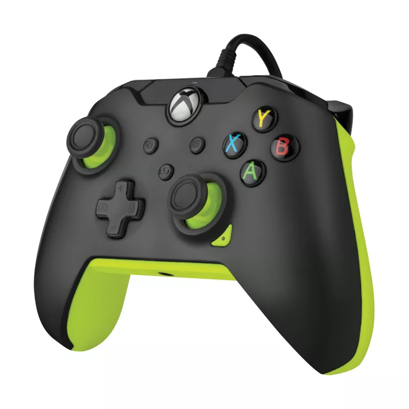 Wired PDP gamepad Electric Black for Xbox Series X|S, Xbox One and Windows — USB-C, 2.43 m cable, D-pad, Menu/Share/View buttons
