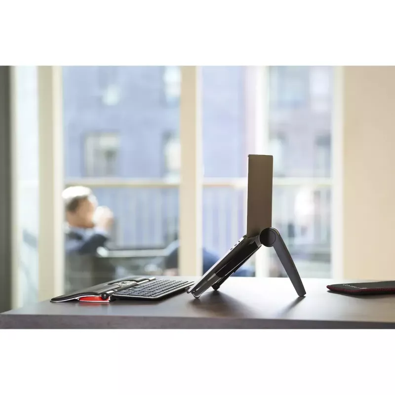 Contour RollerMouse Red Plus WL Travel Kit — wireless RF, full-size keyboard form factor, black, includes mouse and wrist rest