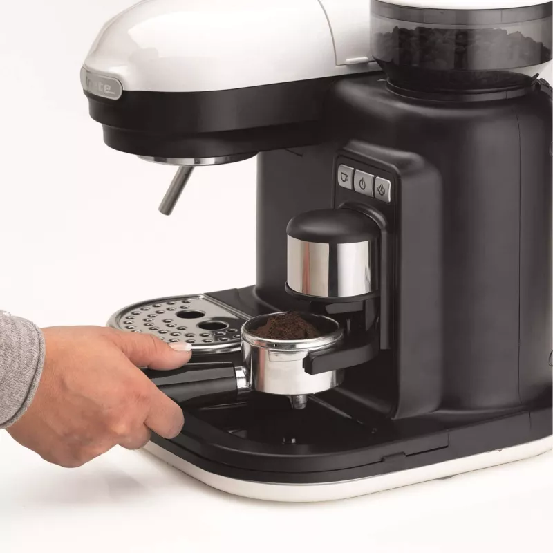 Ariete 1318 Moderna Espresso Machine with Integrated Coffee Grinder, For Coffee Beans and Ground Coffee, Milk Frothing Cappuccino Maker, 1 and 2 Cup Filter, 1080 W, 800 cc, White