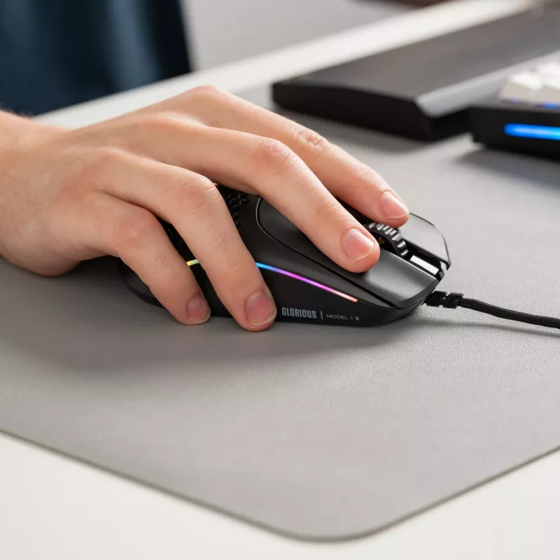 Glorious Gaming Glorious Model IV2 Wired - Black, Right-hand, Optical, USB Type-A, 26000 DPI, Black