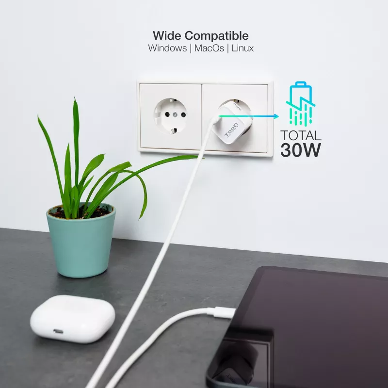 TooQ GAN USB-C/PD Wall Charger 30W, White, Indoor, AC, White