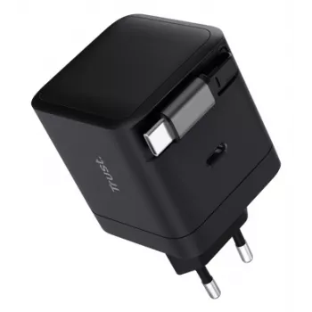 TRUST Charger Maxo 65W USB-C with 67 cm retractable cable