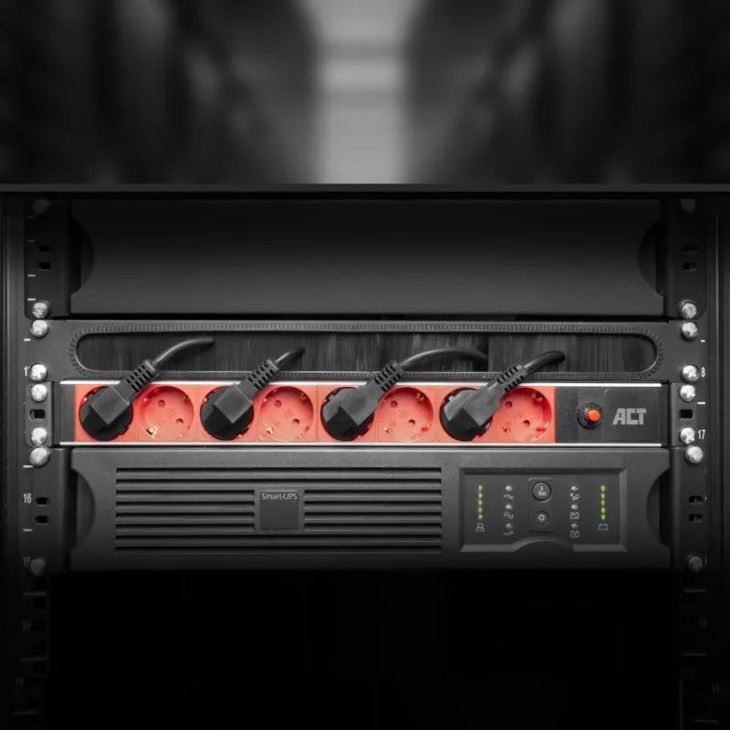 Power distribution unit ACT PD3004 19 inch C14 IEC60320 with 8 Type F sockets, 3 m H05VV-F 3G1.0, 230 V 10 A