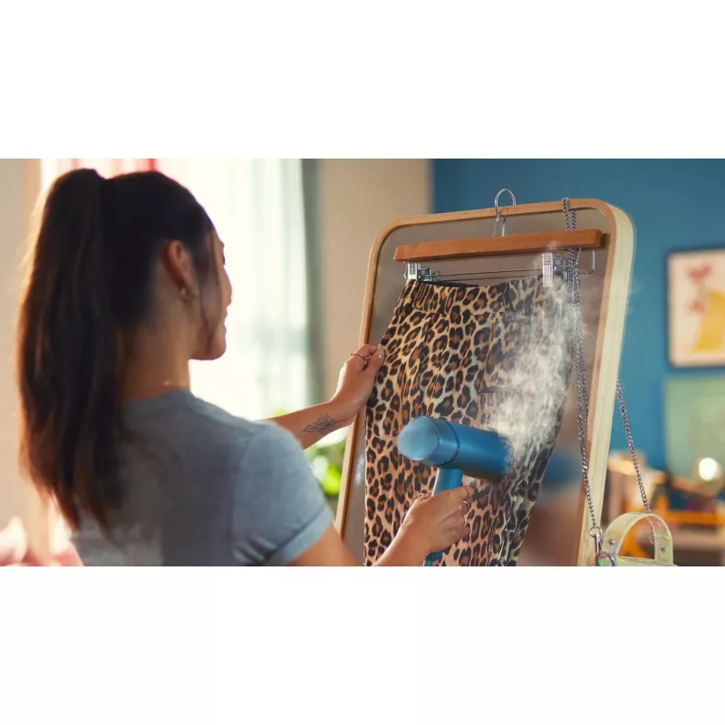 Handheld garment steamer Philips 3000 series STH3000/20 — 1000W, 0.1 L tank, 20 g/min steam, 2 m cord