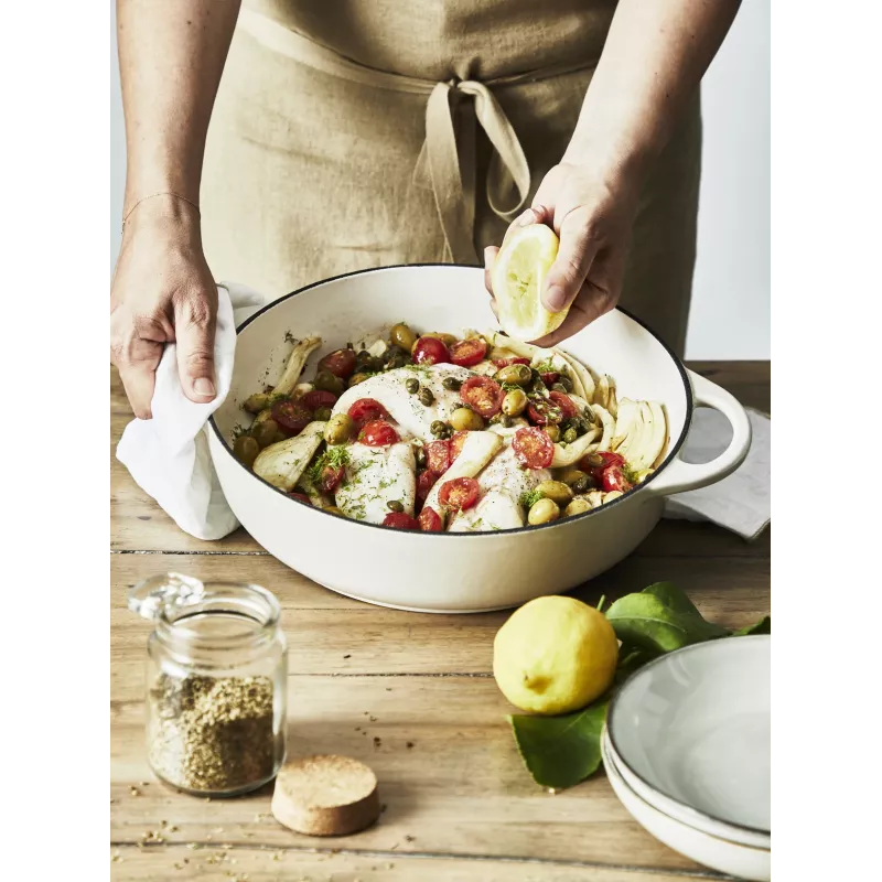 Tefal cast iron serving pan LOV E25972, round 3.8 L, 28 cm, beige