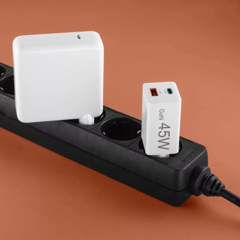 Hama 00125141 mobile device charger Universal White AC Fast charging Indoor