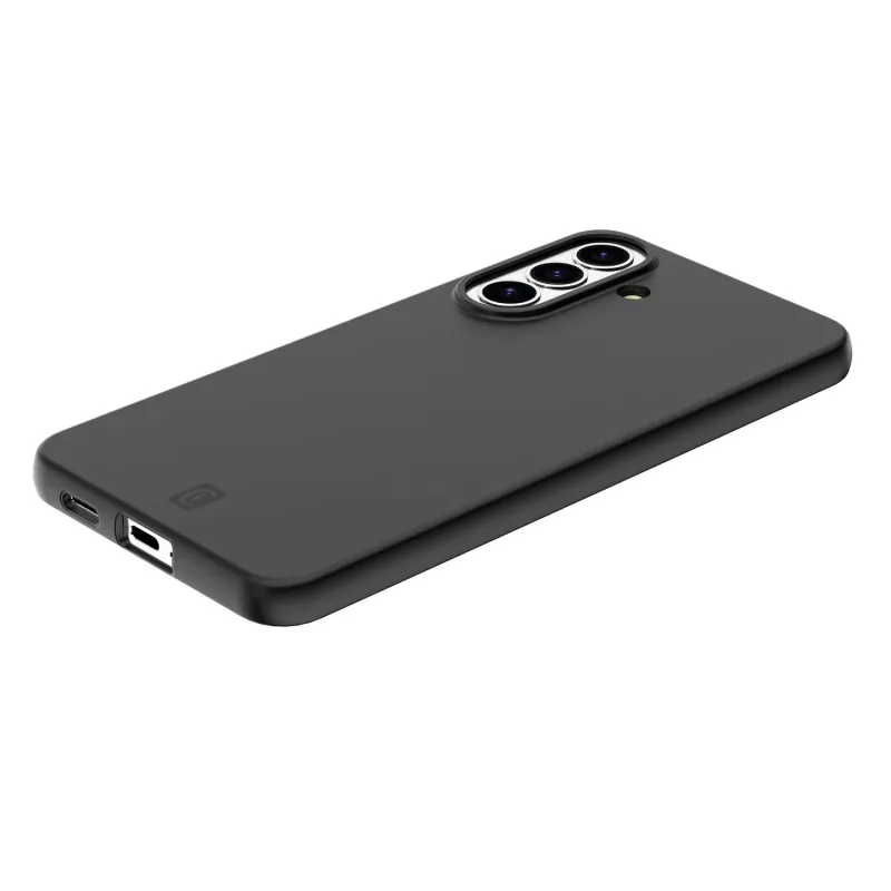 Cellularline CHROMA – Galaxy A57 Colored TPU case with matte, soft-touch finish and scratch-resistant microfiber lining. Protects edges and buttons without altering the phone’s design.