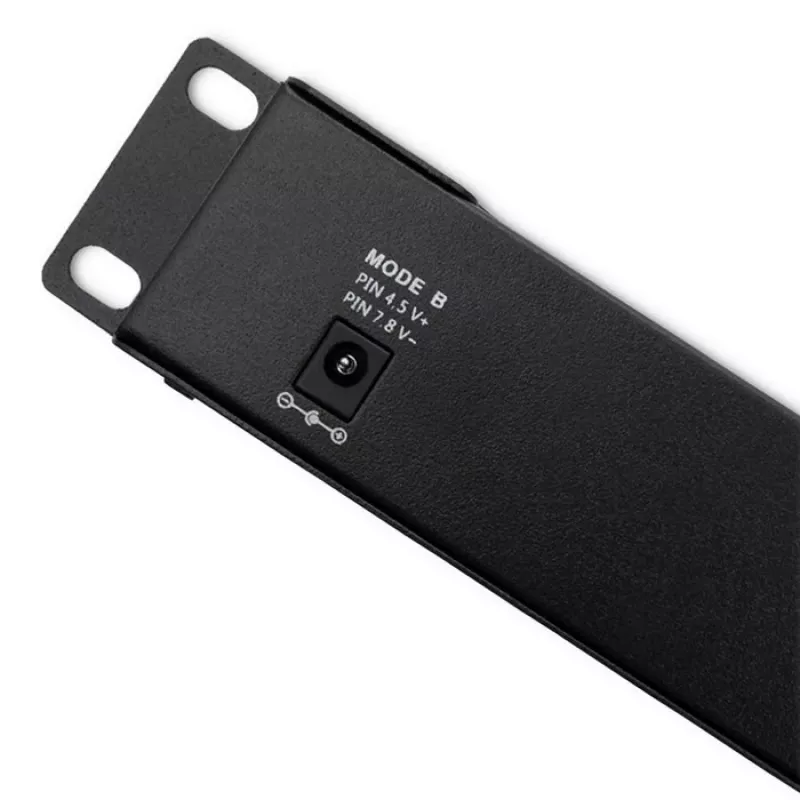 Patch panel QOLTEC 54478 12 ports PoE Black