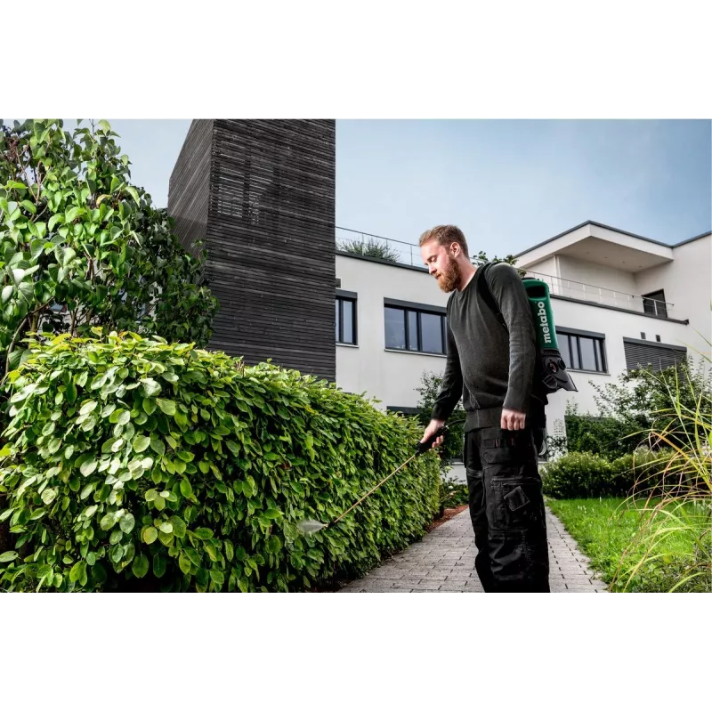 Backpack garden sprayer Metabo RSG 18 LTX 15