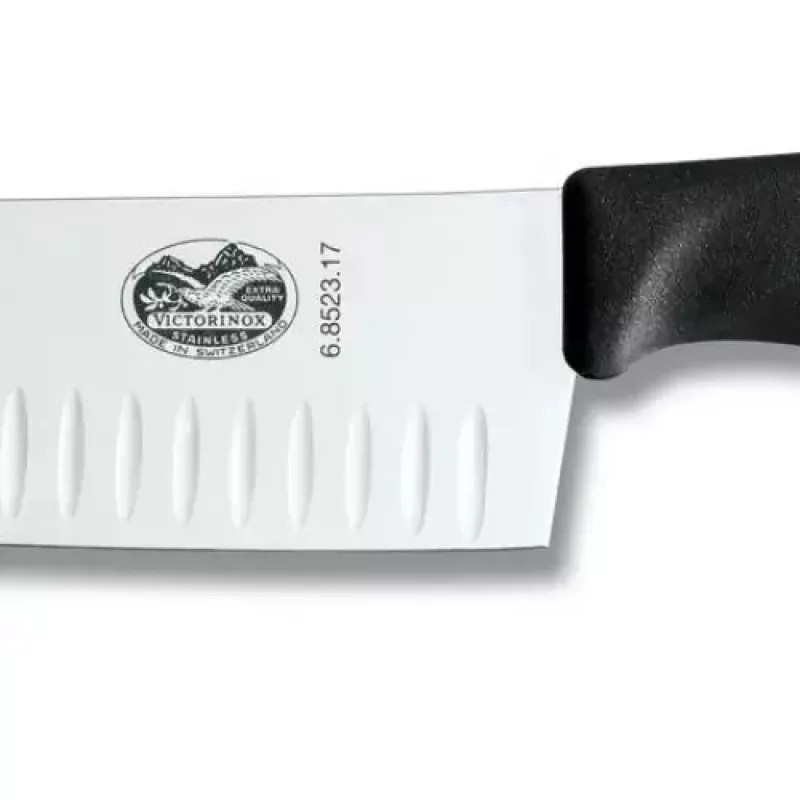 Santoku knife Victorinox SwissClassic 6.8523