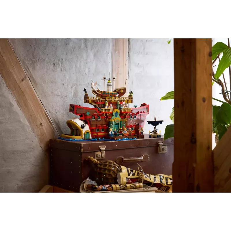 LEGO ONE PIECE 75640 The Baratie Floating Restaurant