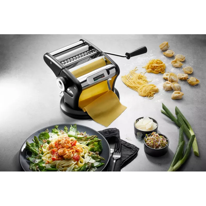 Manual pasta machine GEFU G-29401 with adjustable thickness settings, stainless-steel rollers