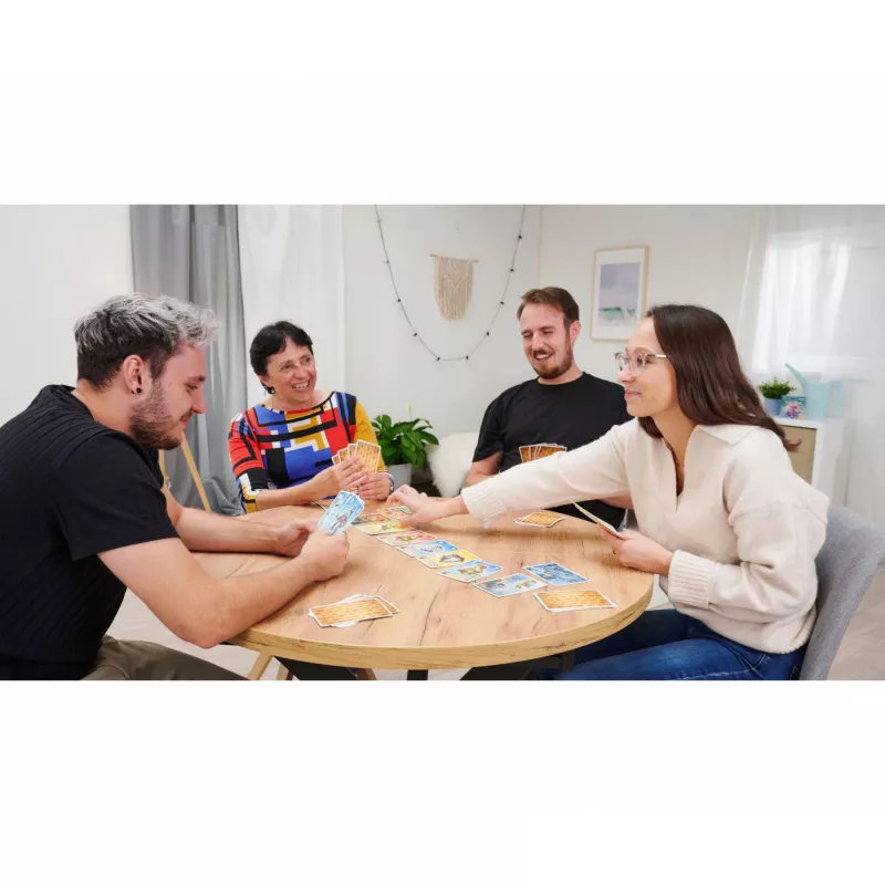 Beasty Bar - Down Under, Card Game