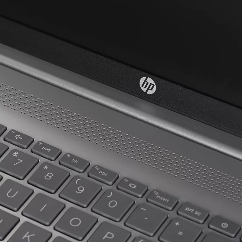 Laptop HP 17-CN3003D — 17.3 inch display, Intel Core i3-N305, 8GB RAM, 256GB SSD, Bluetooth, Windows 11, Silver