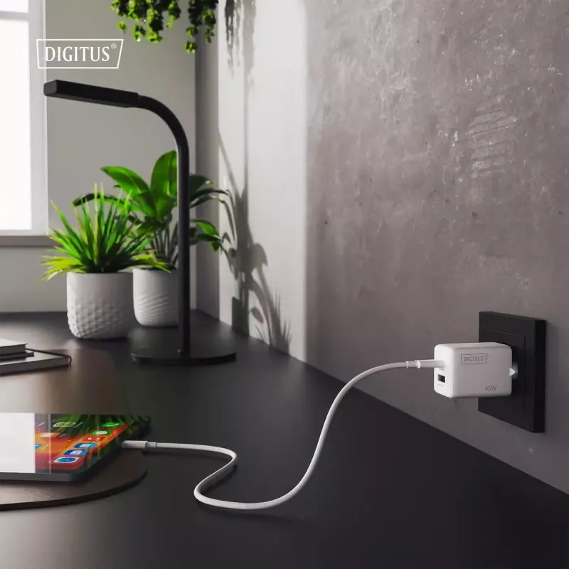 Wall Charger DIGITUS USB GaN 45W — 1× USB-C, 1× USB-A, Input 100–240V, White