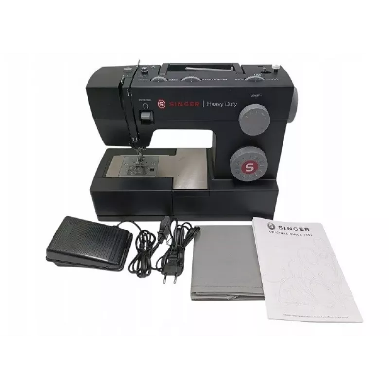 SINGER 4432B sewing machine — SINGER 4432 Black automaton, electromechanical, heavy-duty model